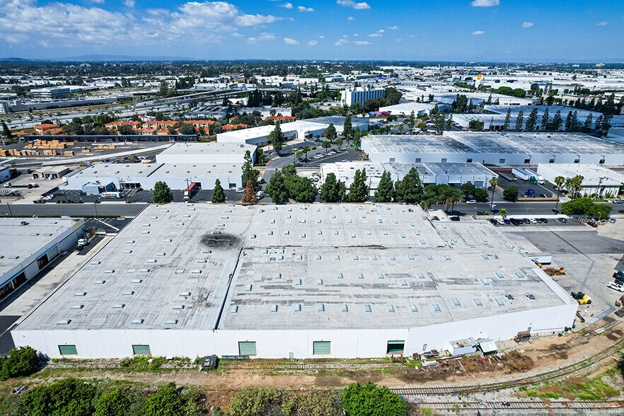 More Photos Of 16222 Phoebe Ave, La Mirada Warehouse For Lease