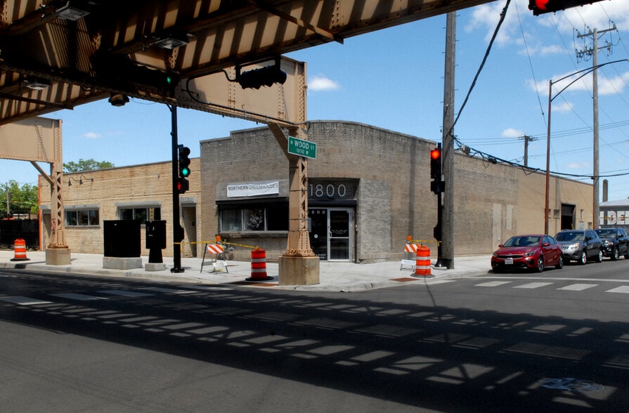 More Photos Of 1800 W Lake St, Chicago Light Manufacturing For Sale