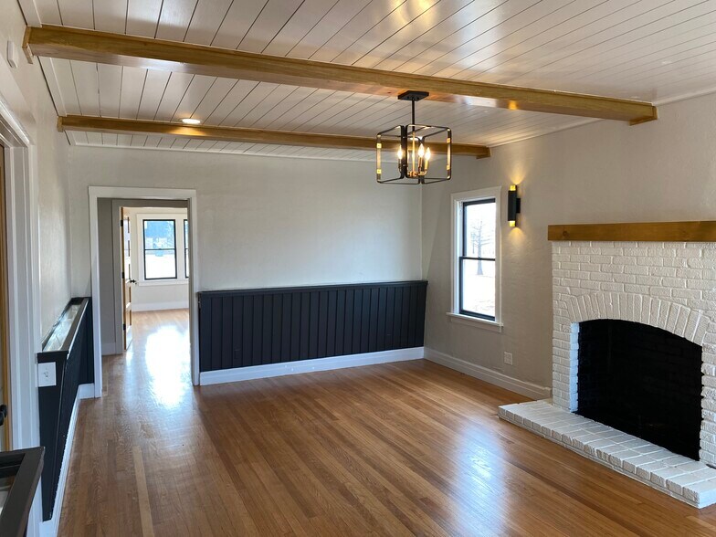 More Photos Of 608 E Eubanks St, Oklahoma City Office For Sale