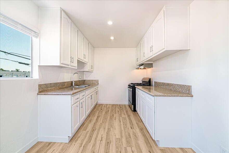 More Photos Of 13406 S Vermont Ave, Gardena Apartments For Sale