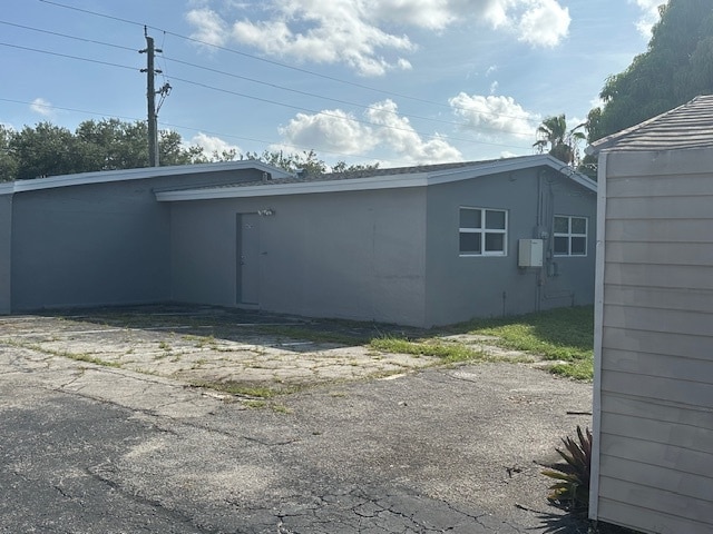 More Photos Of 6740 Taft St, Hollywood Medical For Sale