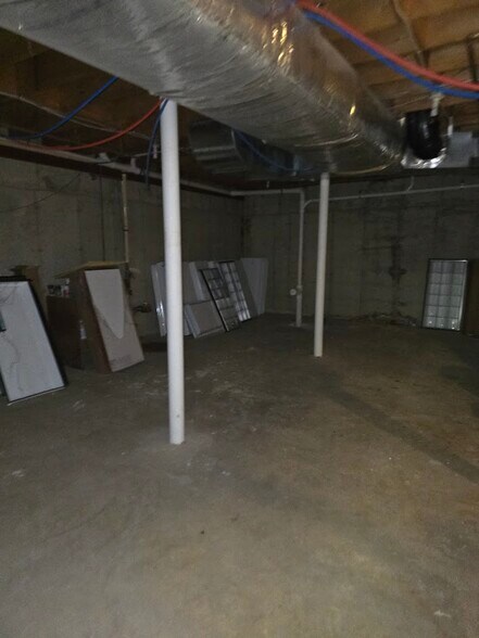 More Photos Of 87 Main St, East Millinocket Healthcare For Sale