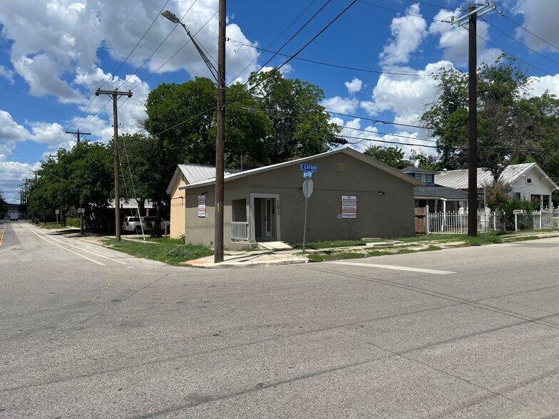 More Photos Of 101 E Carson St, San Antonio Restaurant For Sale