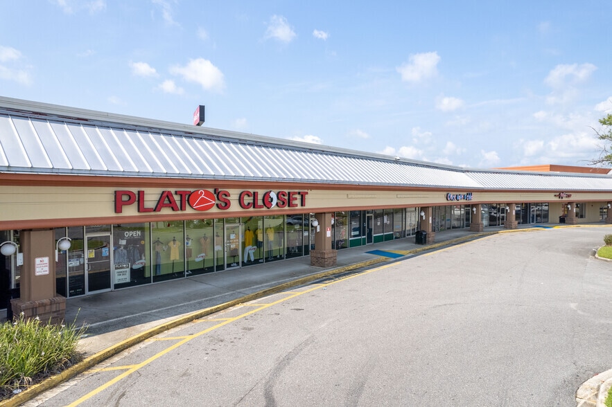 More Photos Of 6000 Lake Gray Blvd, Jacksonville Storefront For Lease