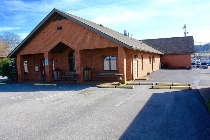 Primary Photo Of 1510-1/2 Hatcher Ln, Columbia Medical For Lease