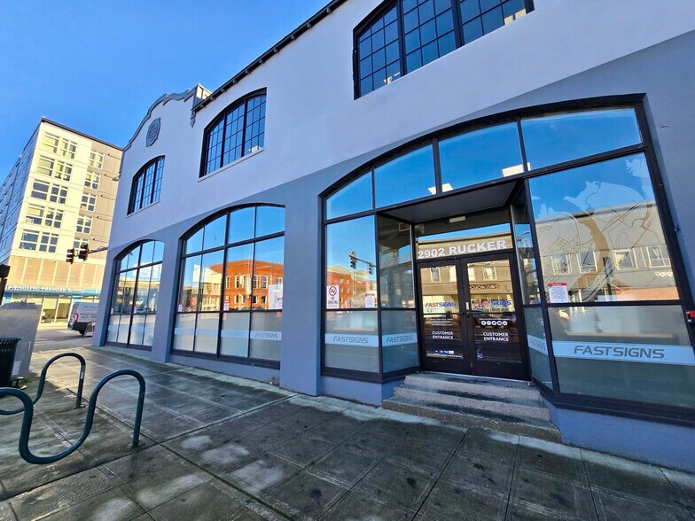 Primary Photo Of 2900-2902 Rucker Ave, Everett Freestanding For Lease