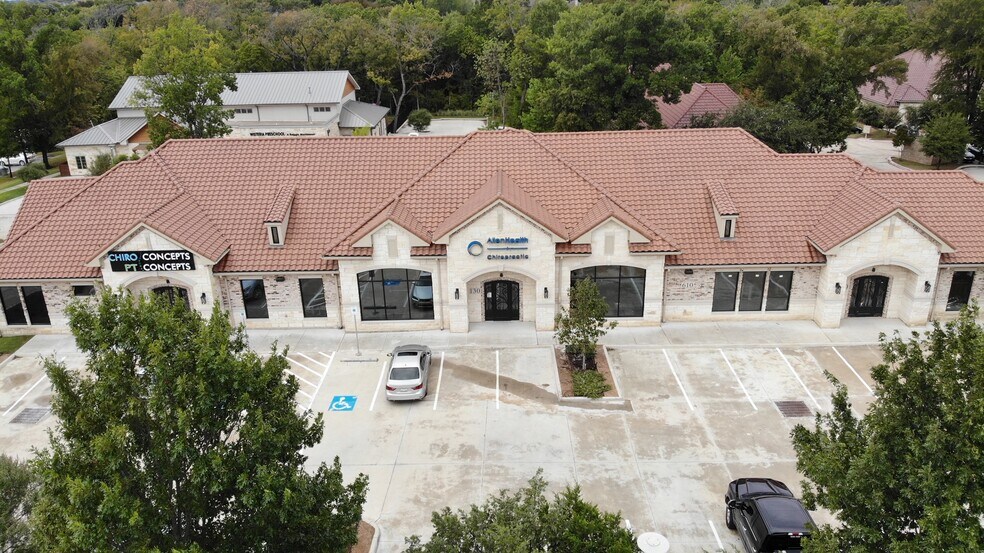 More Photos Of 610 S Watters Rd, Allen Medical For Lease