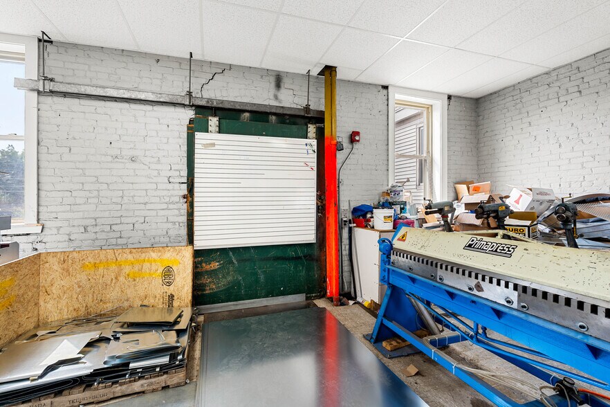 More Photos Of 205 River St, Haverhill Warehouse For Sale