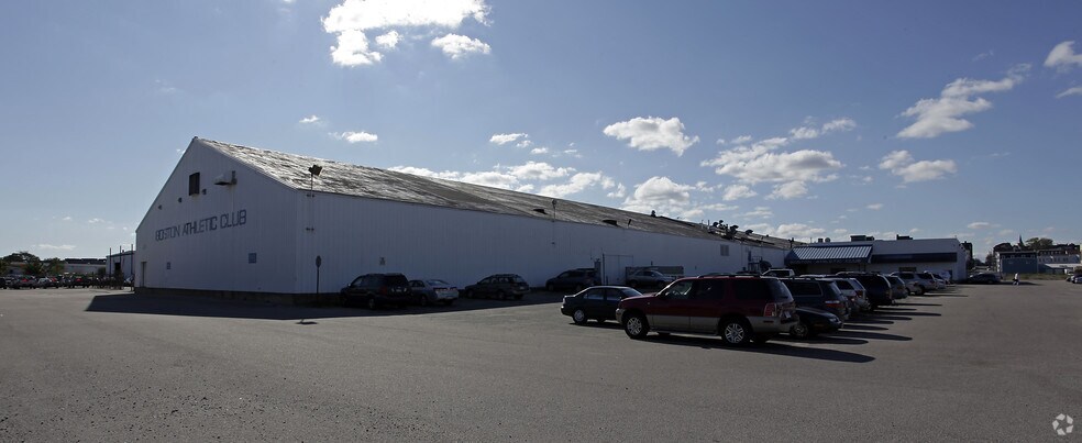 More Photos Of 653 Summer St, Boston Flex For Lease