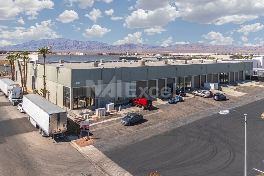More Photos Of 4530 Andrews St, North Las Vegas Distribution For Lease