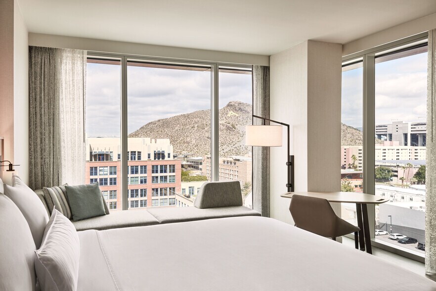 More Photos Of Westin Hotel, Tempe Hotel For Sale