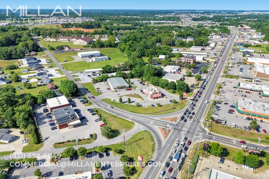 More Photos Of 2100 Trenton Rd, Clarksville Storefront For Lease