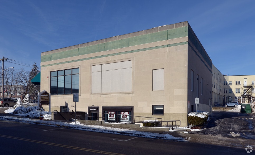 More Photos Of 24 Guild St, Norwood Office For Lease