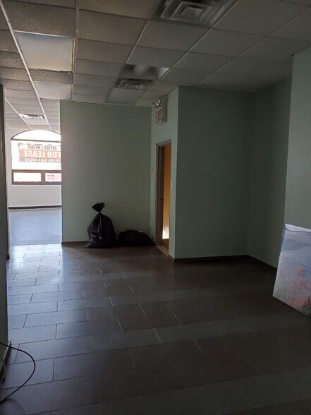 More Photos Of 41-06 Bell Blvd, Flushing Storefront Retail Office For Lease