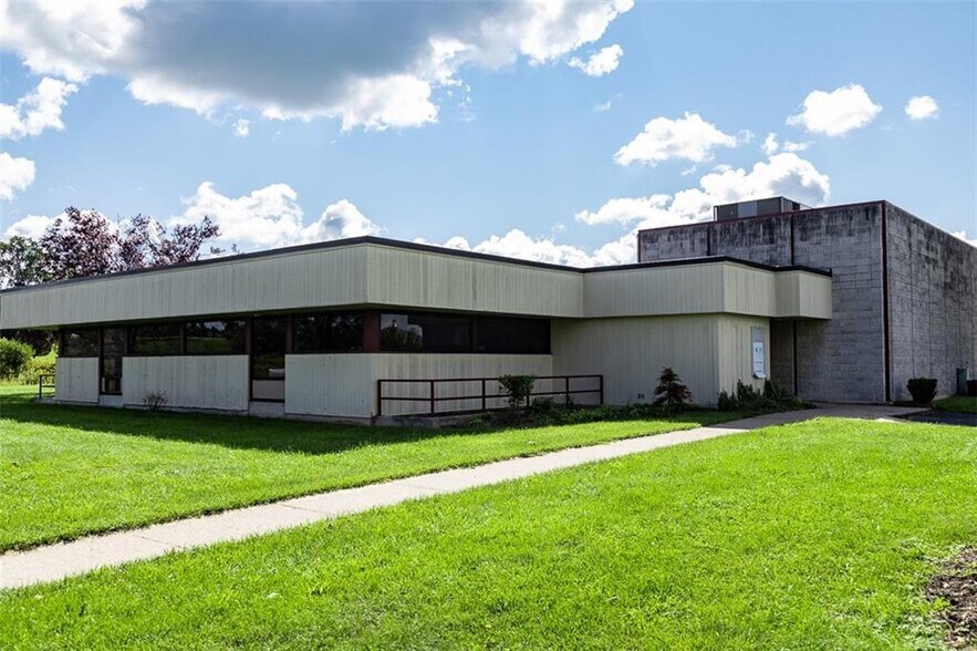 More Photos Of 4500 Millennium Dr, Geneseo Medical For Sale
