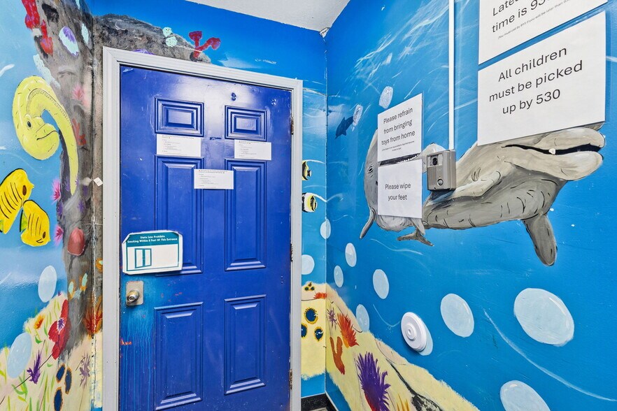 More Photos Of 925 Hendricks Dr, Lebanon Daycare Center For Sale