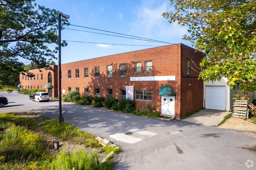 More Photos Of 600 S Poplar St, Hazleton Service For Sale