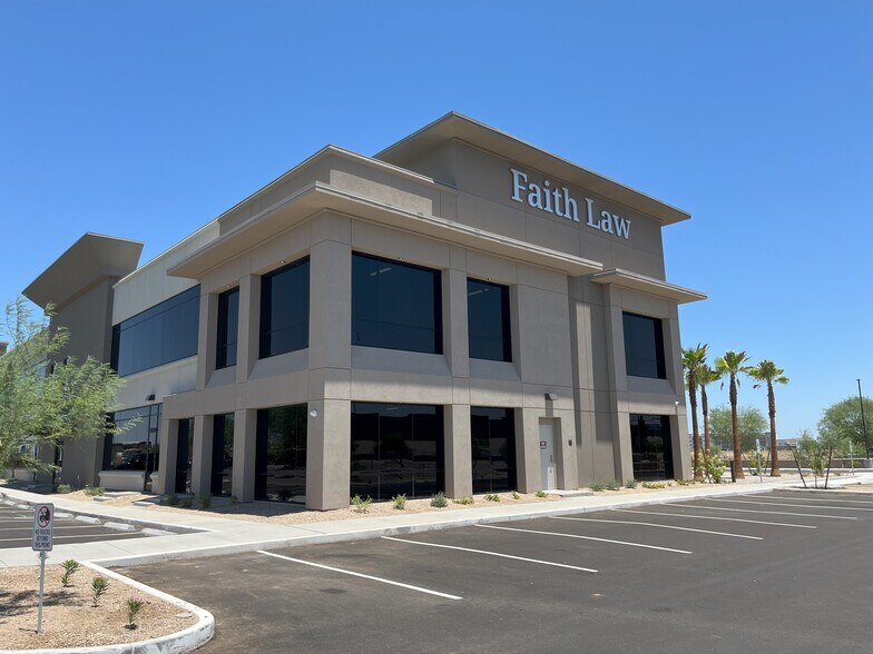 More Photos Of 1360 N Bullard Ave, Goodyear Office For Lease