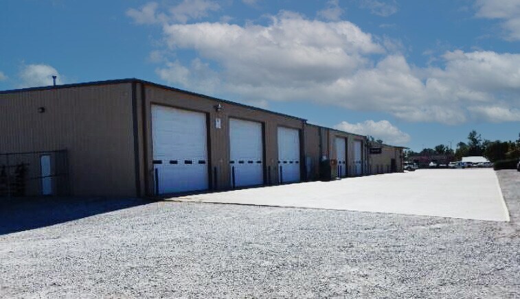 More Photos Of 1200 10th St, Great Bend Auto Dealership For Sale