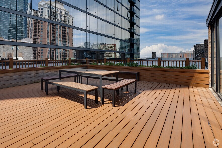 More Photos Of 1132 S Wabash Ave, Chicago Loft Creative Space For Lease