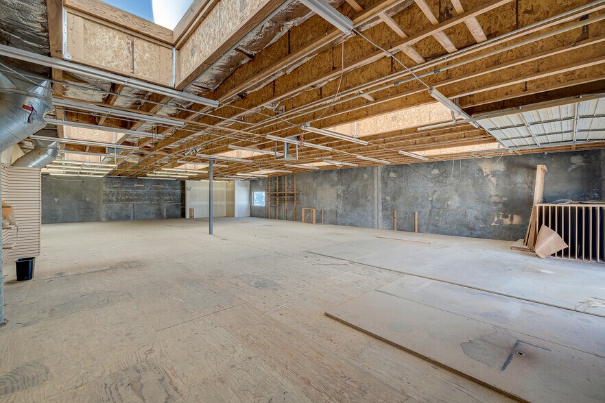 More Photos Of 5461 Arville St, Las Vegas Warehouse For Lease