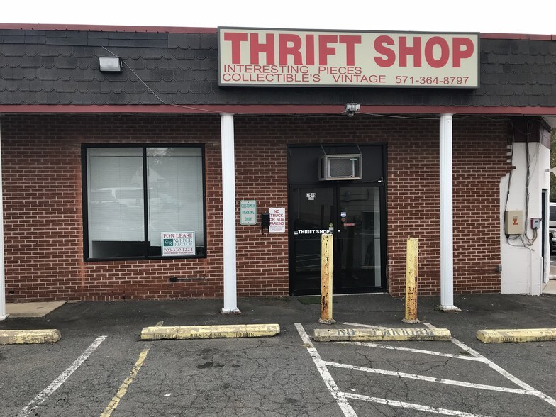 More Photos Of 7565-7569 Centreville Rd, Manassas Unknown For Lease