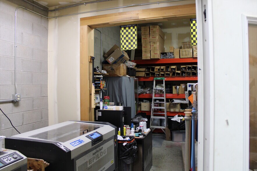 More Photos Of 7801 Corporate Blvd, Plain City Industrial For Sale