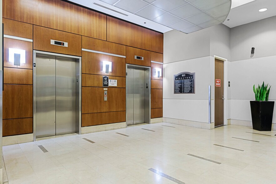 More Photos Of 801-811 N Orange Ave, Orlando Medical For Sale