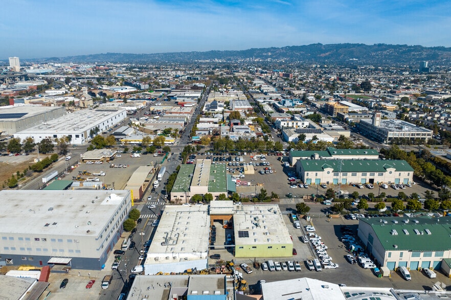 More Photos Of 1940 Union St, Oakland Warehouse For Lease