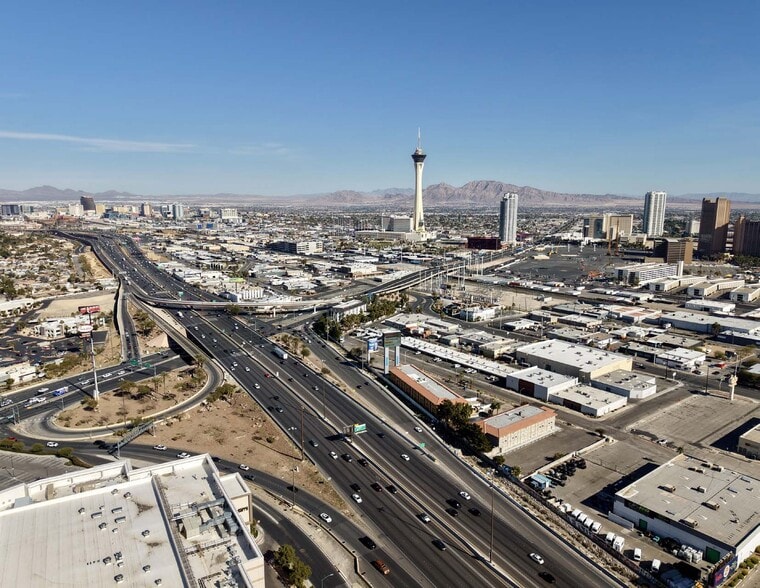 More Photos Of 2665 S Highland Dr, Las Vegas Industrial For Lease