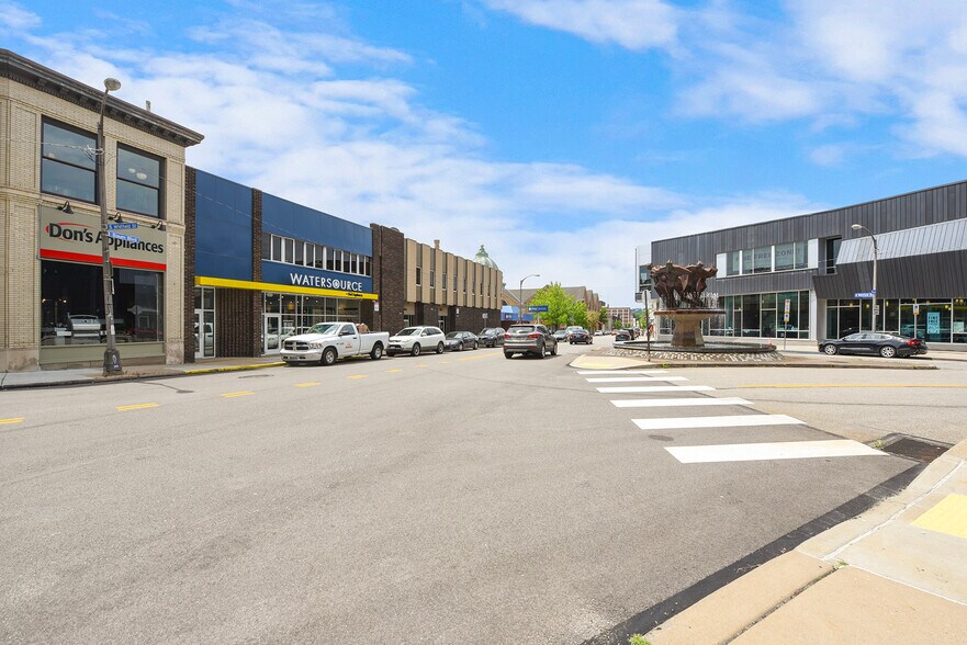 More Photos Of 5938-5948 Baum Blvd, Pittsburgh Medical For Lease