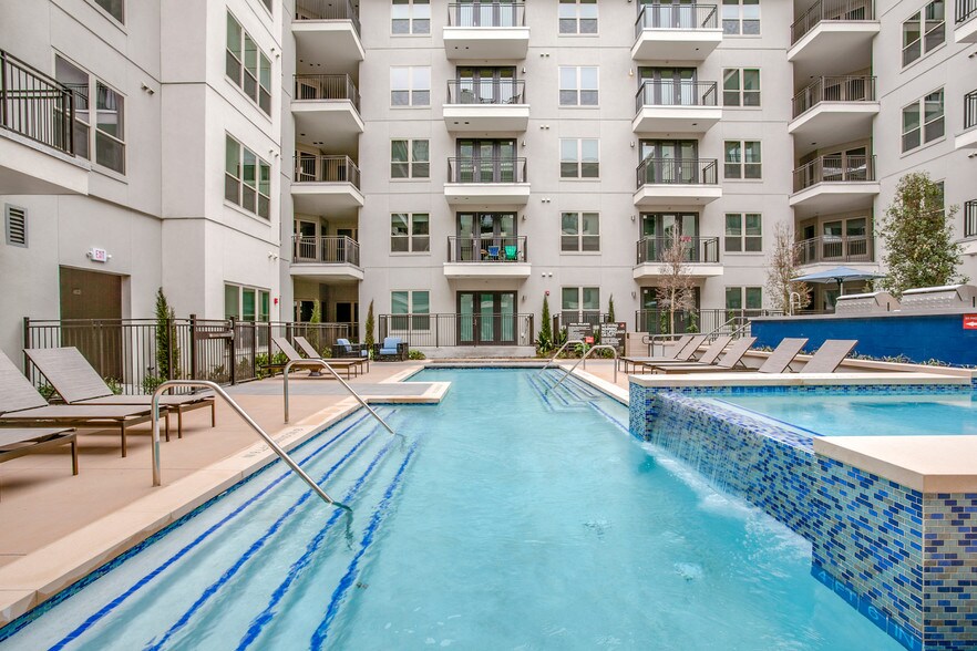 More Photos Of 5200 N O'Connor Blvd, Irving Unknown For Lease