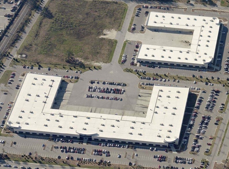 More Photos Of 1101 Remount Rd, North Charleston Showroom For Lease