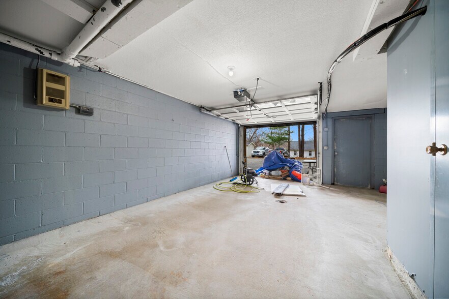 More Photos Of 161-175 Kinney St, Torrington Apartments For Sale