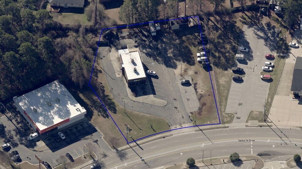 More Photos Of 5025 Santa Fe Dr, Fayetteville General Retail For Sale
