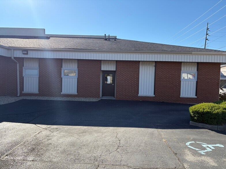 More Photos Of 1415 Shelby St, Indianapolis Office For Sale