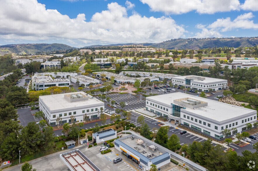 More Photos Of 27141 Aliso Creek Rd, Aliso Viejo Unknown For Lease