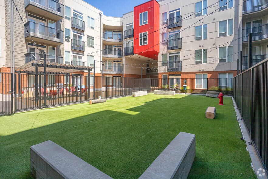 More Photos Of 801 NW 10th St, Oklahoma City Apartments For Lease