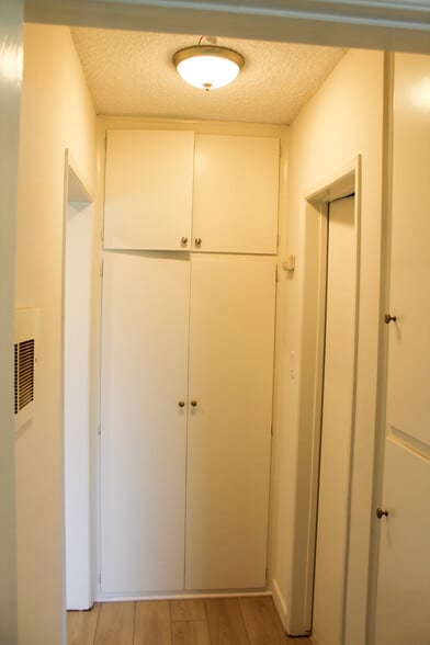 More Photos Of 6254 Whitsett Ave, North Hollywood Apartments For Sale