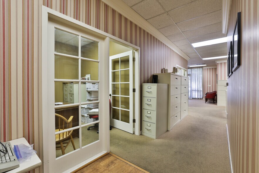 More Photos Of 1156 N 4th St, San Jose Office For Sale