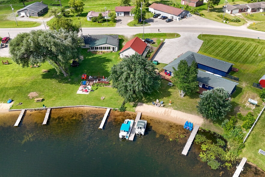 More Photos Of 4998 Main Ext, Long Lake Hospitality For Sale