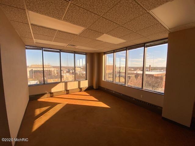More Photos Of 830 Pleasant St, Saint Joseph Office For Sale