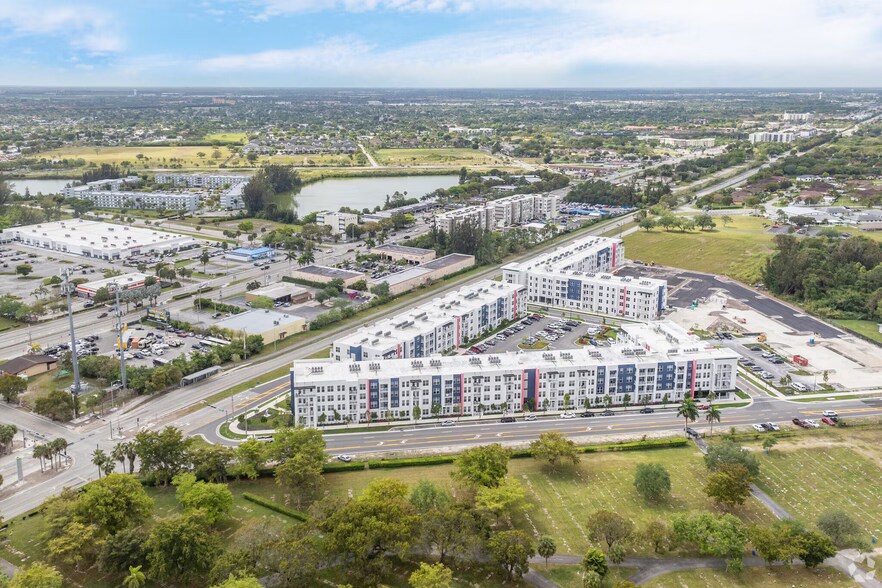 More Photos Of 27201 S Dixie Hwy, Homestead Land For Lease
