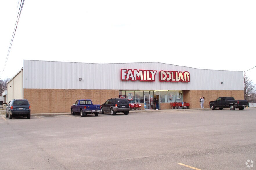 Primary Photo Of 17330 State Route 247, Seaman Freestanding For Sale