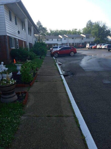 More Photos Of , Cincinnati Specialty For Sale