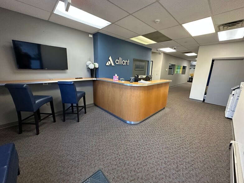 More Photos Of 301 Fields Ln, Brewster Village Research And Development For Lease