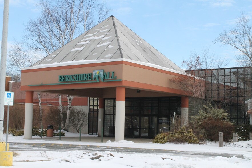 Primary Photo Of 655 Cheshire Rd, Lanesborough Unknown For Lease