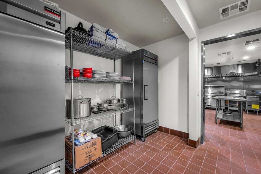 More Photos Of 658 Lebec Rd, Lebec Restaurant For Sale