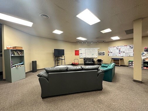 More Photos Of 7220 Fairmount Dr SE, Calgary Storefront Retail Office For Sale