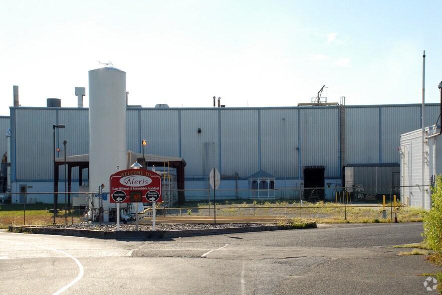 More Photos Of 836-838 N Delsea Dr, Clayton Manufacturing For Sale